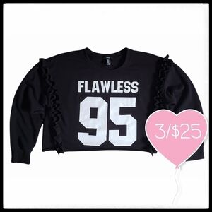 ⭐3/$25⭐ Forever 21 Cropped Sweatshirt